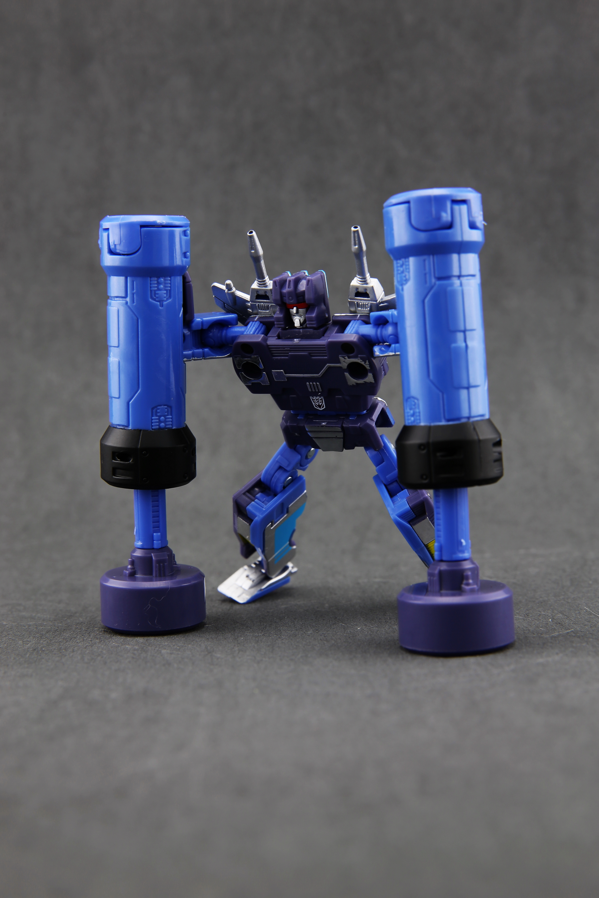Transformers Masterpiece MP-16 Frenzy and Buzzsaw More BIGGER In